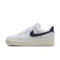 Nike Air Force 1 '07 SE Suede Damenschuh - Weiß