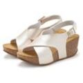 Sandalette LASCANA, Damen, Gr. 38, beige (creme), Obermaterial: 100% Lederimitat. Futter: 100% Textilmaterial. Decksohle: 100% Rindsleder. Laufsohle: 100% Synthetik, glänzend, metallic, feminin, Schuhe, Sommerschuh mit Keilabsatz und Korkfußbett