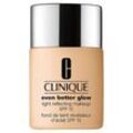 Clinique Make-up Foundation Even Better Glow Light Reflecting Makeup SPF 15 Nr. CN 28 Ivory