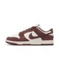 Nike Dunk Low Schuh (Damen) - Grau