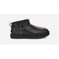 UGG® Classic Ultra Mini Leather Regenerate Boot für Herren in Black, Größe 45, Leder