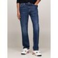 Regular-fit-Jeans TOMMY JEANS "RYAN RGLR STRGHT" Gr. 31, Länge 34, blau (denim dark1) Herren Jeans mit Logoprägung