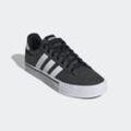 Sneaker ADIDAS SPORTSWEAR "DAILY 4.0" Gr. 37, schwarz-weiß (core schwarz, cloud weiß, core schwarz) Schuhe