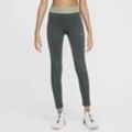 Nike Pro Therma-FIT Leggings mit mittelhohem Bund (Mädchen) - Grün