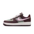 Nike Air Force 1 '07 SE Suede Damenschuh - Rot