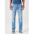 Straight-Jeans WRANGLER "GREENSBORO FREE TO STRETCH" Gr. 32, Länge 34, blau (ace high) Herren Jeans Free to stretch material