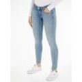 Skinny-fit-Jeans TOMMY JEANS "Tommy Jeans Damenjeans Low Waist Skinny", Damen, Gr. 34, Länge 30, blau (denim light2), Denim/Jeans, Obermaterial: 94% Baumwolle, 4% Elastomultiester, 2% Elasthan, unifarben, casual, skinny fit knöchelfrei, Jeans, mit Waschung, Logo-Badge