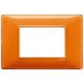 Vimar - Plana Abdeckrahmen 3 Module Farbe Orange 14653.48