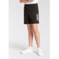 Shorts PUMA "ESS+ LOGO LAB SHORTS TR B", Kinder, Gr. 128, N-Gr, schwarz (puma schwarz), Sweatware, Obermaterial: 68% Baumwolle, 32% Polyester, bedruckt, sportlich, regular fit kniefrei, Hosen