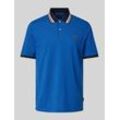 Regular Fit Poloshirt mit Label-Badge