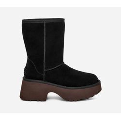 UGG® Classic Short New Heights Boot für Damen in Black, Größe 36, Veloursleder