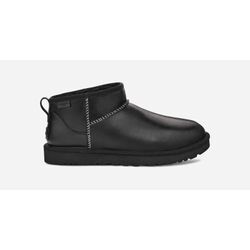 UGG® Classic Ultra Mini Leather Regenerate Boot für Herren in Black, Größe 40, Leder