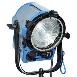 ARRI True Blue T1 MAN Schutzkontakt blau/silber