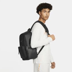 Nike Heritage Winterfester Eugene Rucksack (23 l) - Schwarz