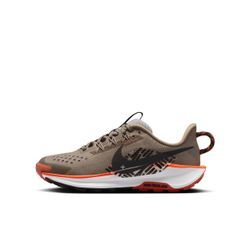 Nike Pegasus Trail 5 Traillaufschuh (ältere Kinder) - Braun