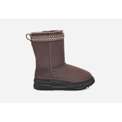 UGG® Classic Short TrailGazer Boot für Kinder in Thunder Cloud, Größe 32.5, Leder