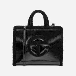 UGG® x TELFAR Medium Bag Crinkle in Black, Größe O/S