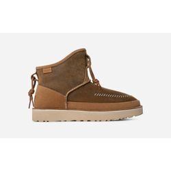 UGG® Classic Campfire Crafted Regenerate Boot für Herren in Brown, Größe 37, Veloursleder