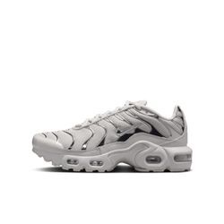 Nike Air Max Plus Schuh (ältere Kinder) - Grau