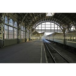 Fototapete PAPERMOON "Leerer Bahnhof", bunt, B:4,50m L:2,80m, Vlies, Tapeten