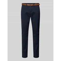 Slim Fit Chino mit Gürtel